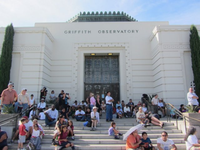 griffithobservatoryspaceshuttleflyover21.jpg