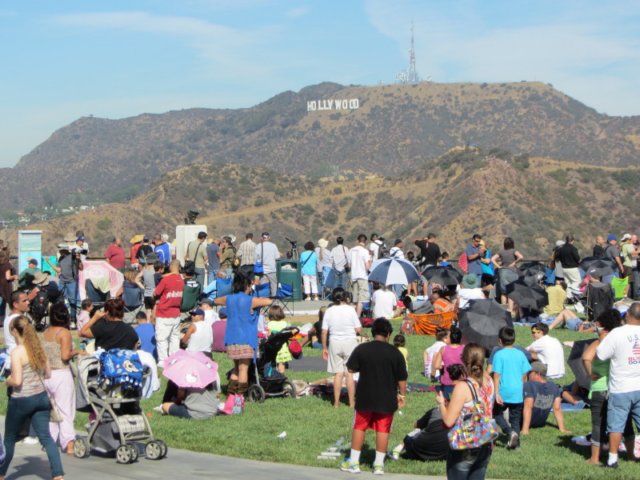 griffithobservatoryspaceshuttleflyover23.jpg