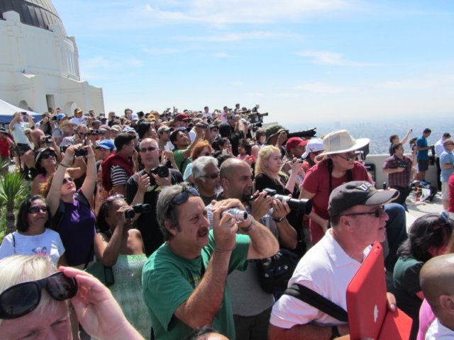 griffithobservatoryspaceshuttleflyover57.jpg